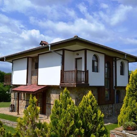 Sichanova Guest House Brŭchkovtsi Εξωτερικό φωτογραφία